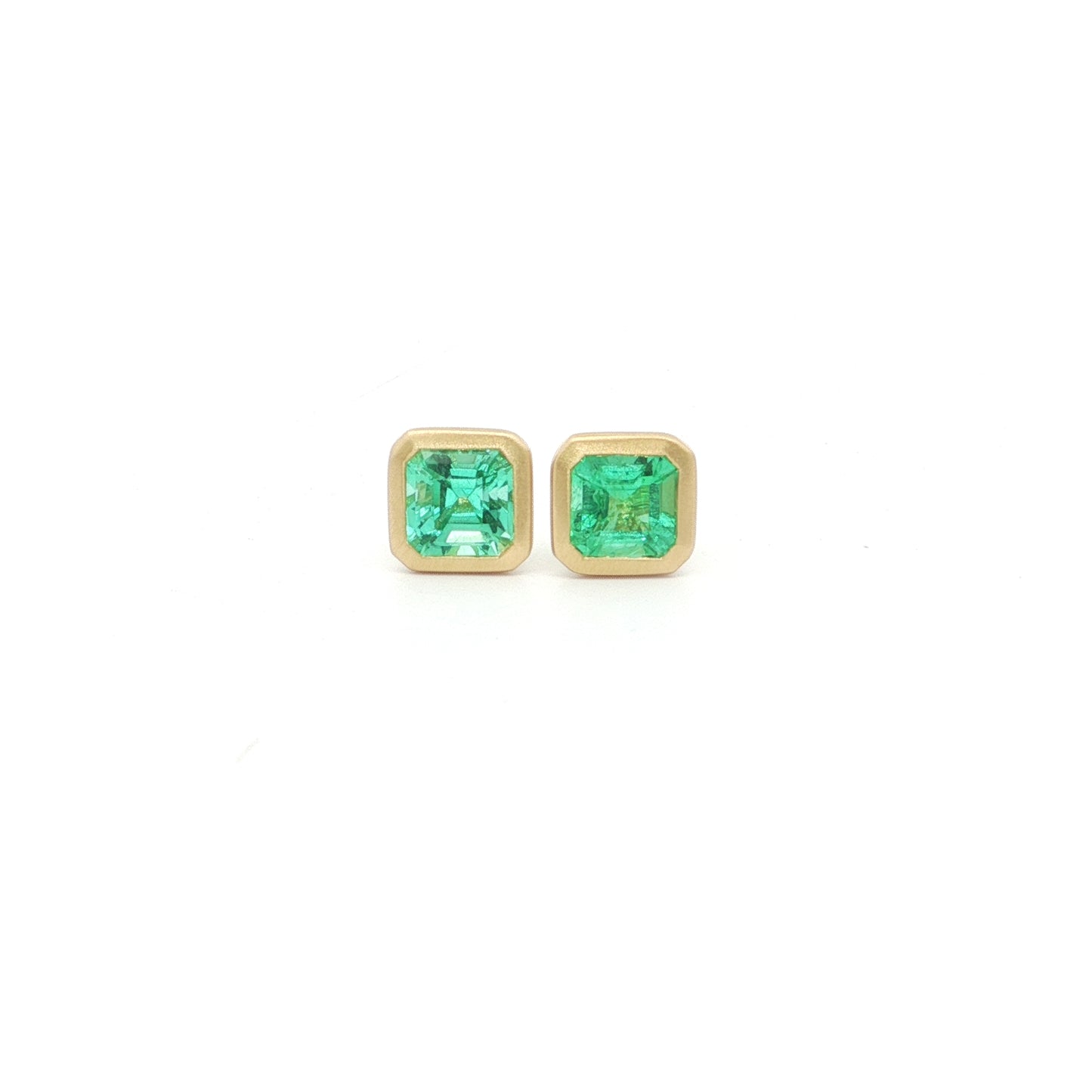 Emerald Asscher Bezel Earring 0.70ct 18K Yellow Gold