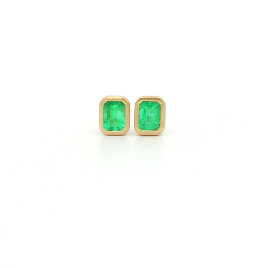 Emerald Cut Bezel Earring 0.74ct 18K Yellow Gold