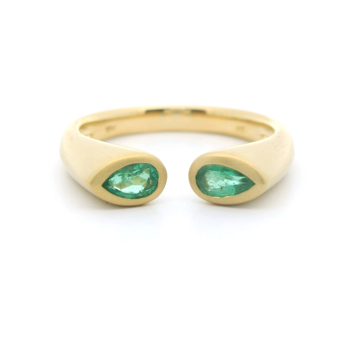 Emerald Pear Shape Hug Ring ~0.40ct 18K Yellow Gold Size 7.25
