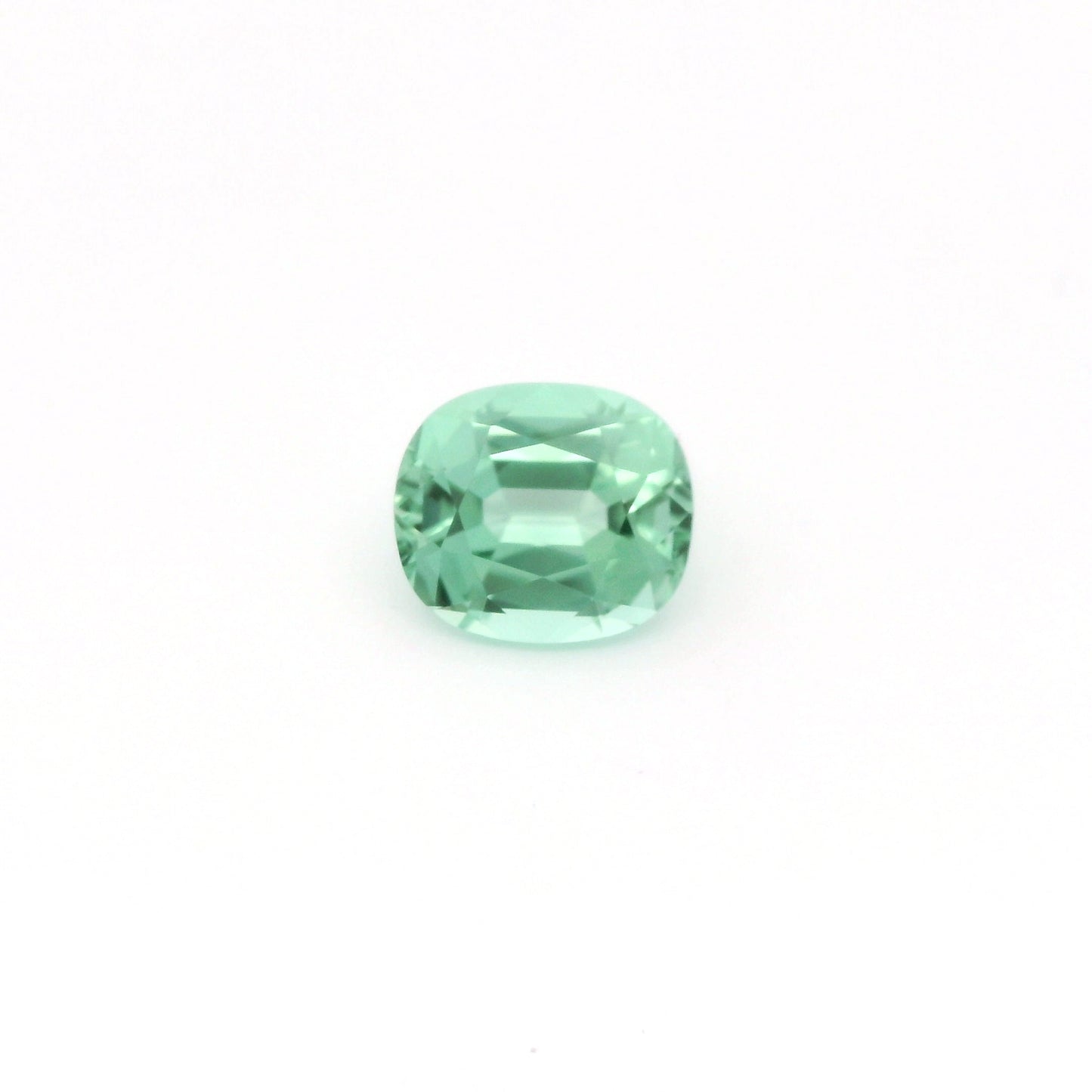 MINT TM CU 2.63CT (H) 9.26X7.92MM KC9500