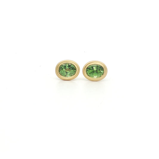 Green Sapphire Oval Bezel Earring 1.16ct 18K Yellow Gold