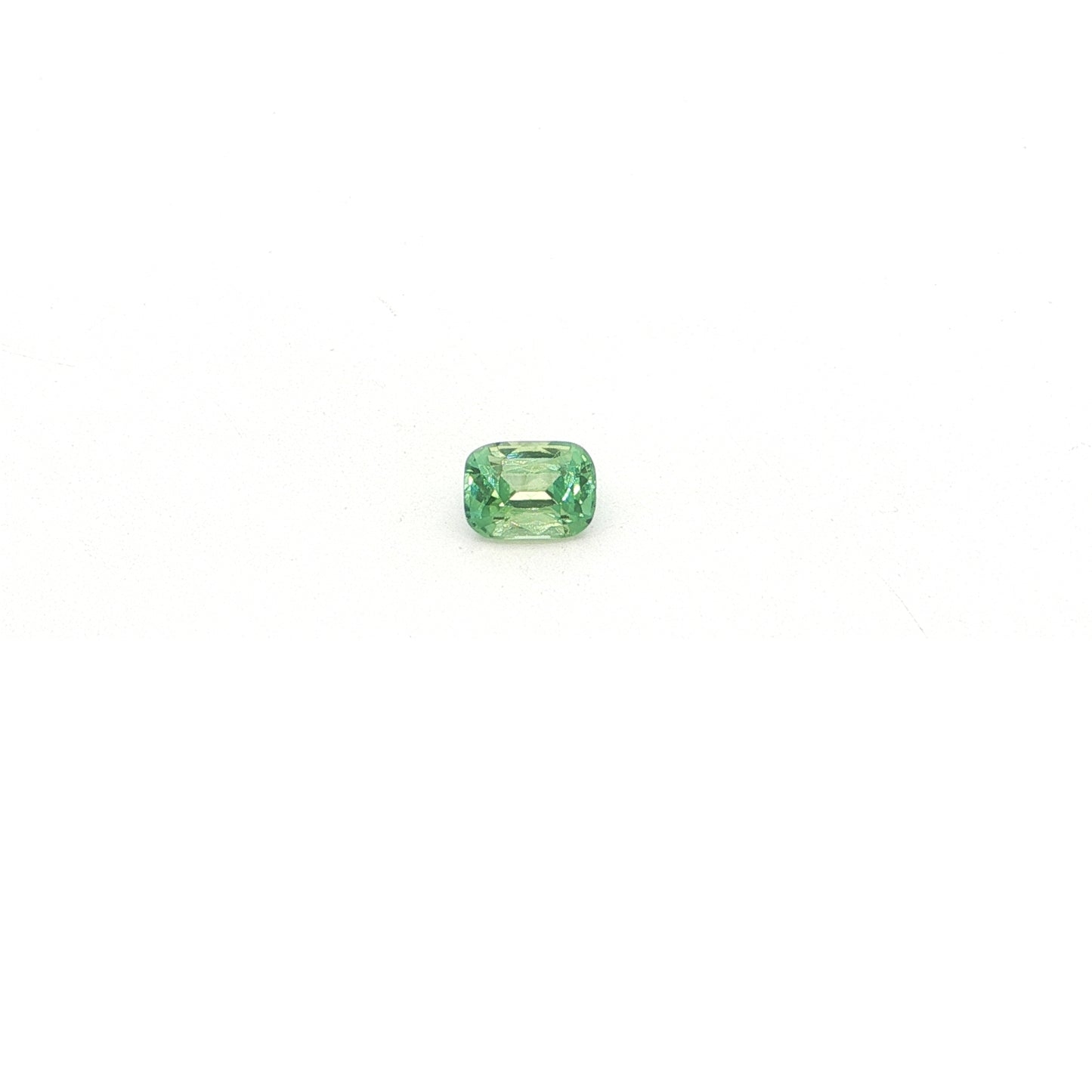 Green Sapphire Cushion 1.13ct (H) 6.5x4.8mm 450pct
