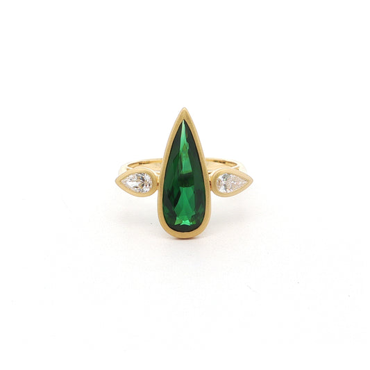 Green Tourmaline/Diamond Pear Shape 3 Stone Ring 2.45/0.32ct 18K Yellow Gold Size 7