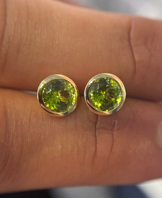 PT RD BZL ER 2.84CT 18KY KC9530