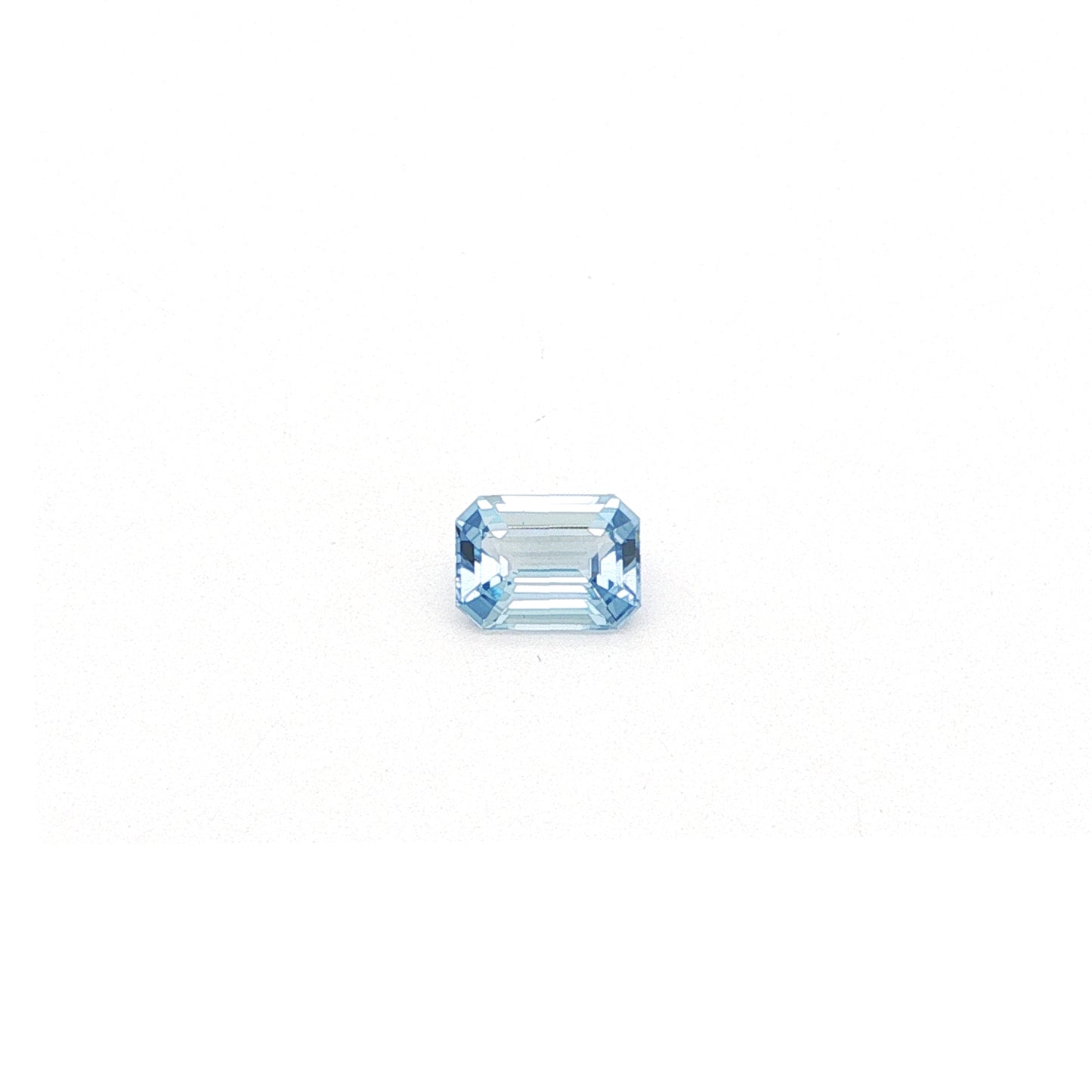Light Blue Sapphire Emerald Cut 1.56ct (N) 7.63x5.62mm 690pct