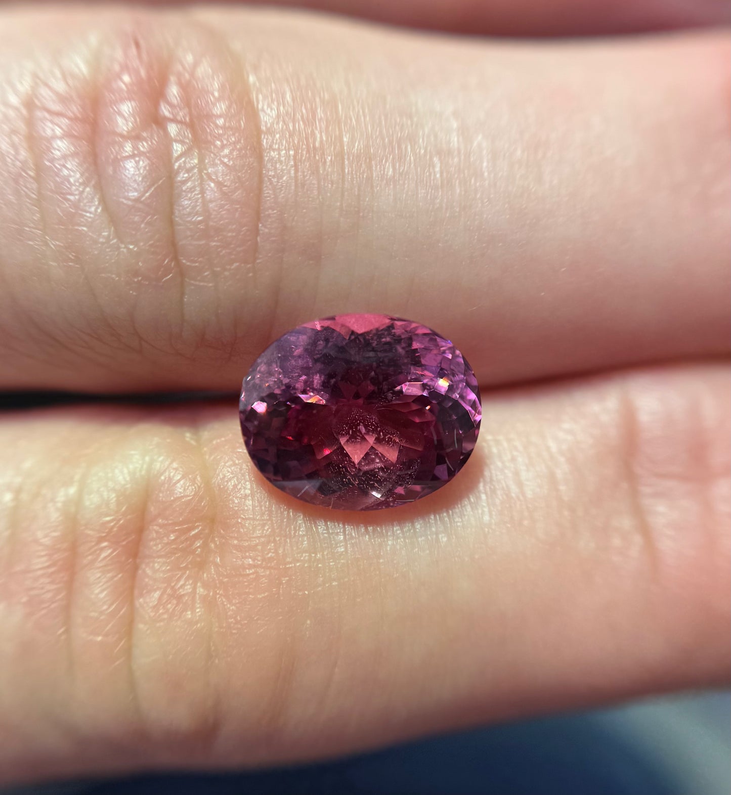 Malaya Garnet Oval 7.44ct (N) 10.4x12.7mm 850pct