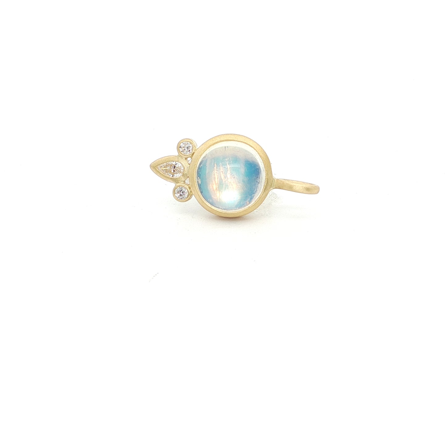 Moonstone Round Bezel with Diamonds Pendant 1.65/0.06ct 18K Yellow Gold