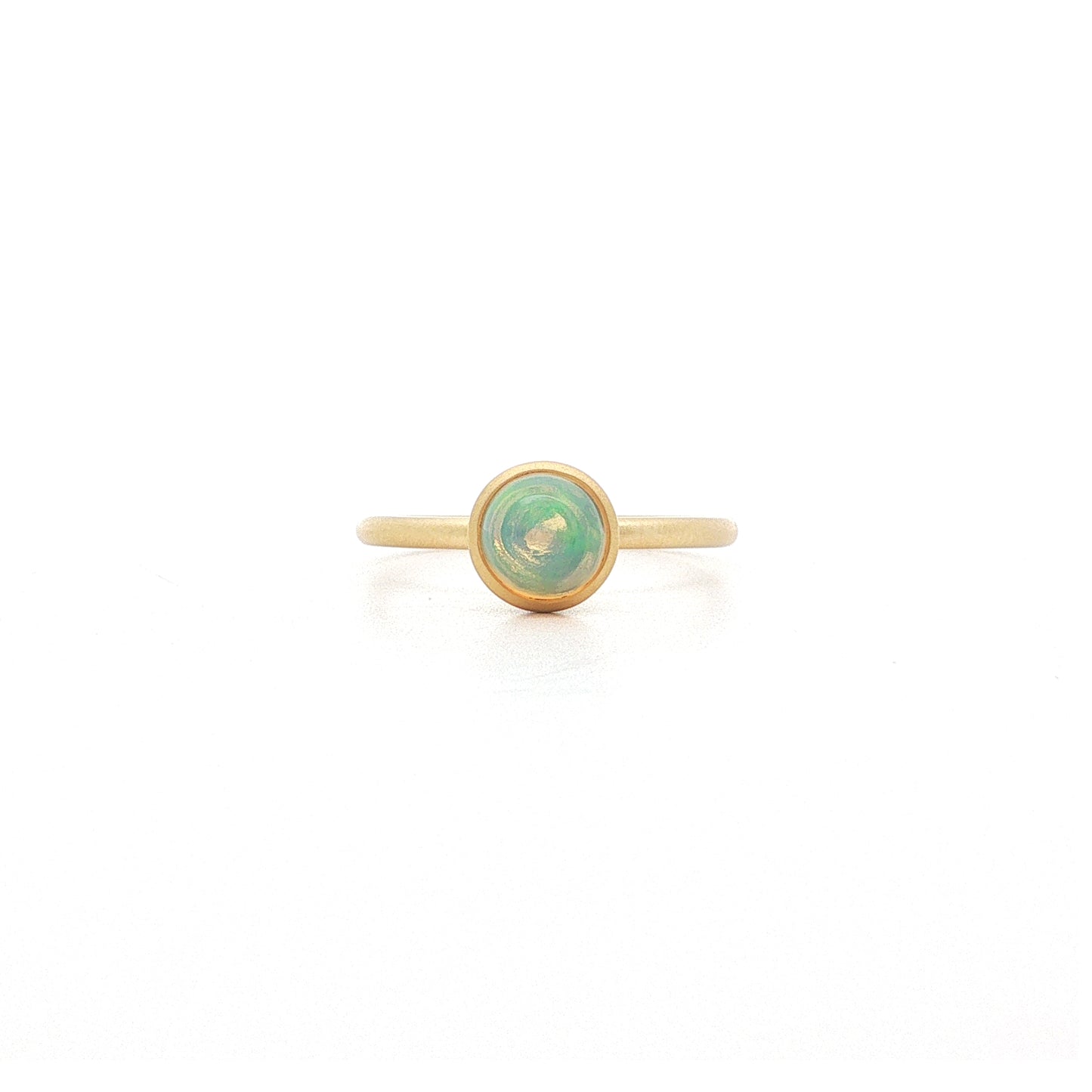 Opal Round Yumdrop Ring 0.61ct 18K Yellow Gold Size 6.5