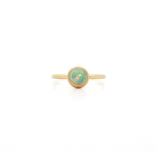 Opal Round Yumdrop Ring 0.61ct 18K Yellow Gold Size 6.5