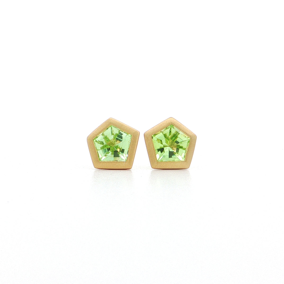 Peridot Fancy Cut Bezel Earring 1.50ct 18K Yellow Gold