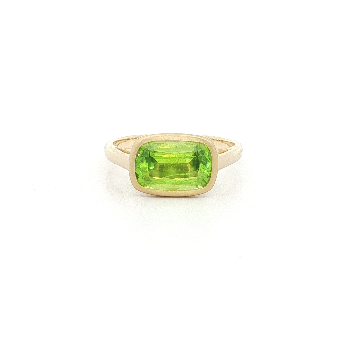 Peridot Cushion Bezel Ring 2.64ct 18K Yellow Gold Size 7