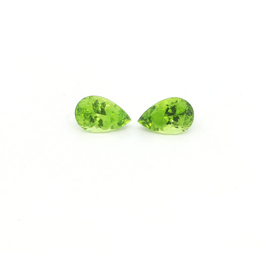 Pakistani Peridot Pear Shape Matched Pair 4.93ct (N) 10.9x7mm 95pct