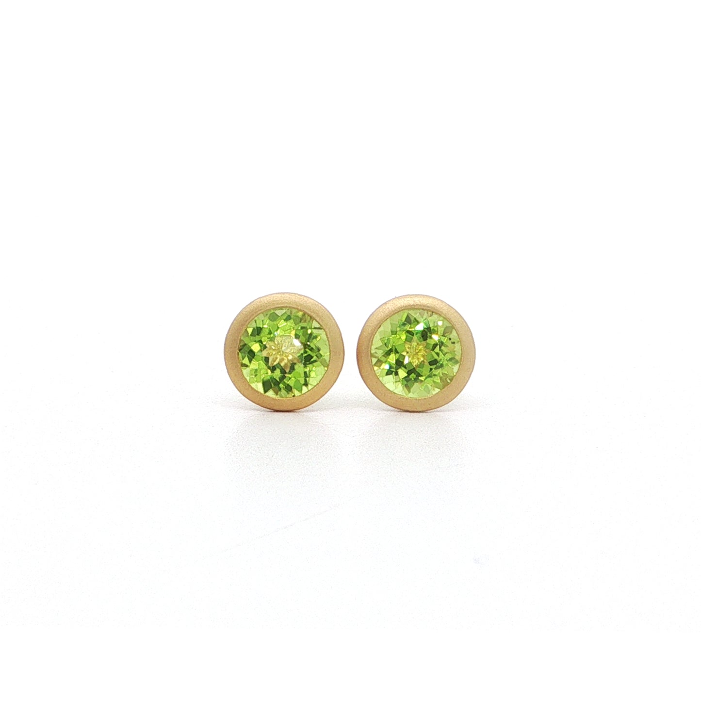 Peridot Round Bezel Earring 1.33ct 18K Yellow Gold