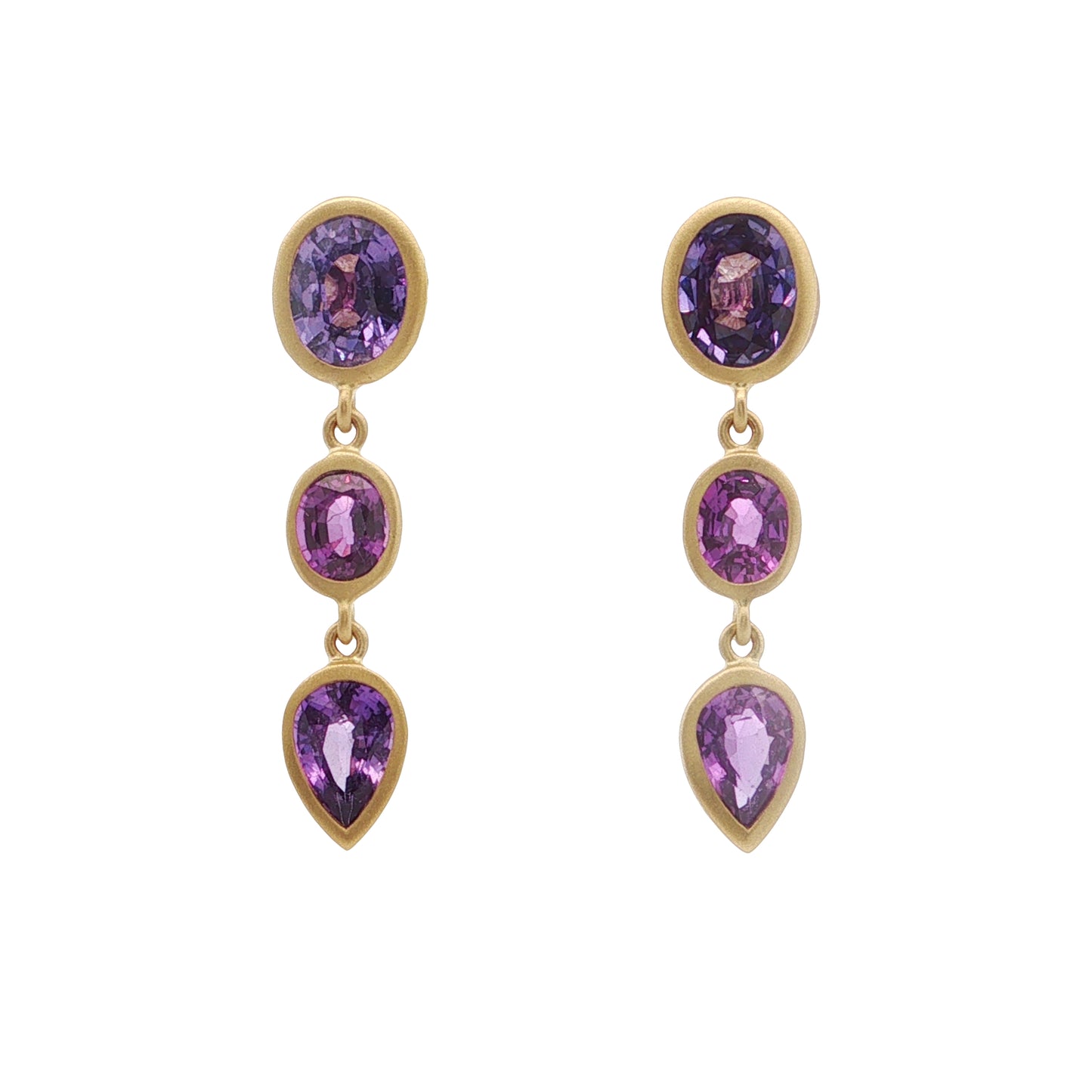 Purple Sapphire Oval/Pear Shape 3 Stone Earring 4.20ct 18K Yellow Gold