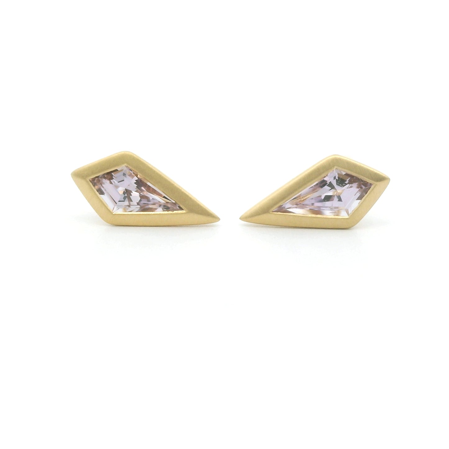 Purple Sapphire Fancy Cut Bezel Earring 0.42ct 18K Yellow Gold