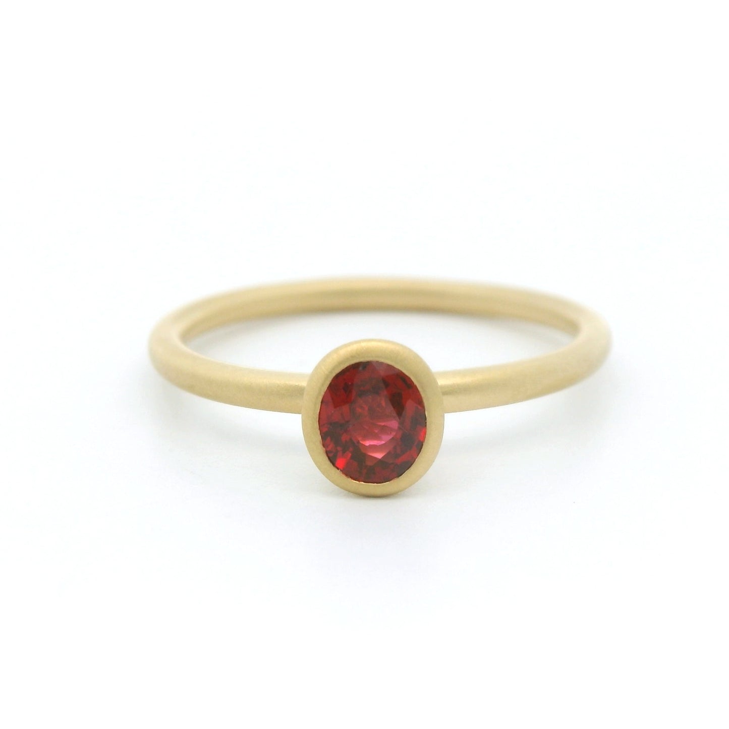 Ruby Oval Yumdrop Ring 0.45ct 18K Yellow Gold Size 7