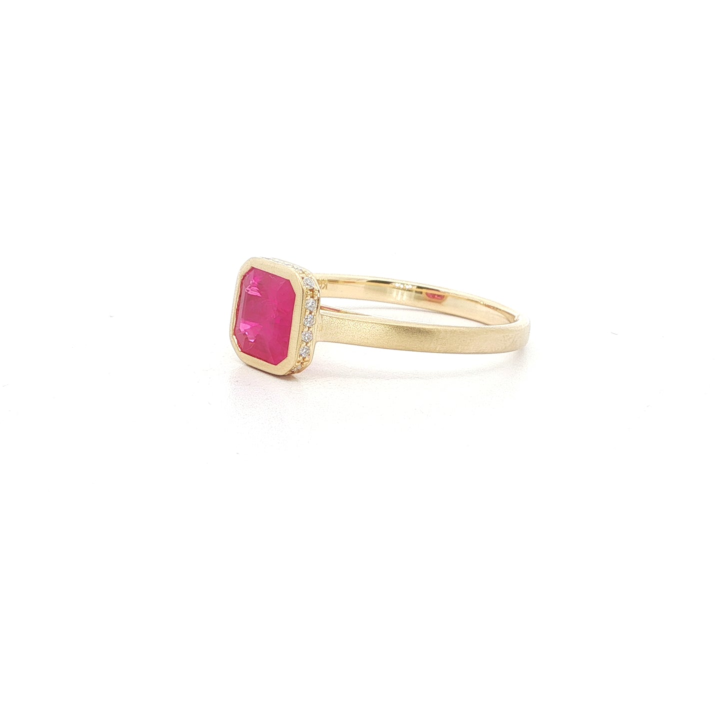 Ruby Emerald Cut Halo Ring 1.27/0.08ct 18K Yellow Gold Size 7