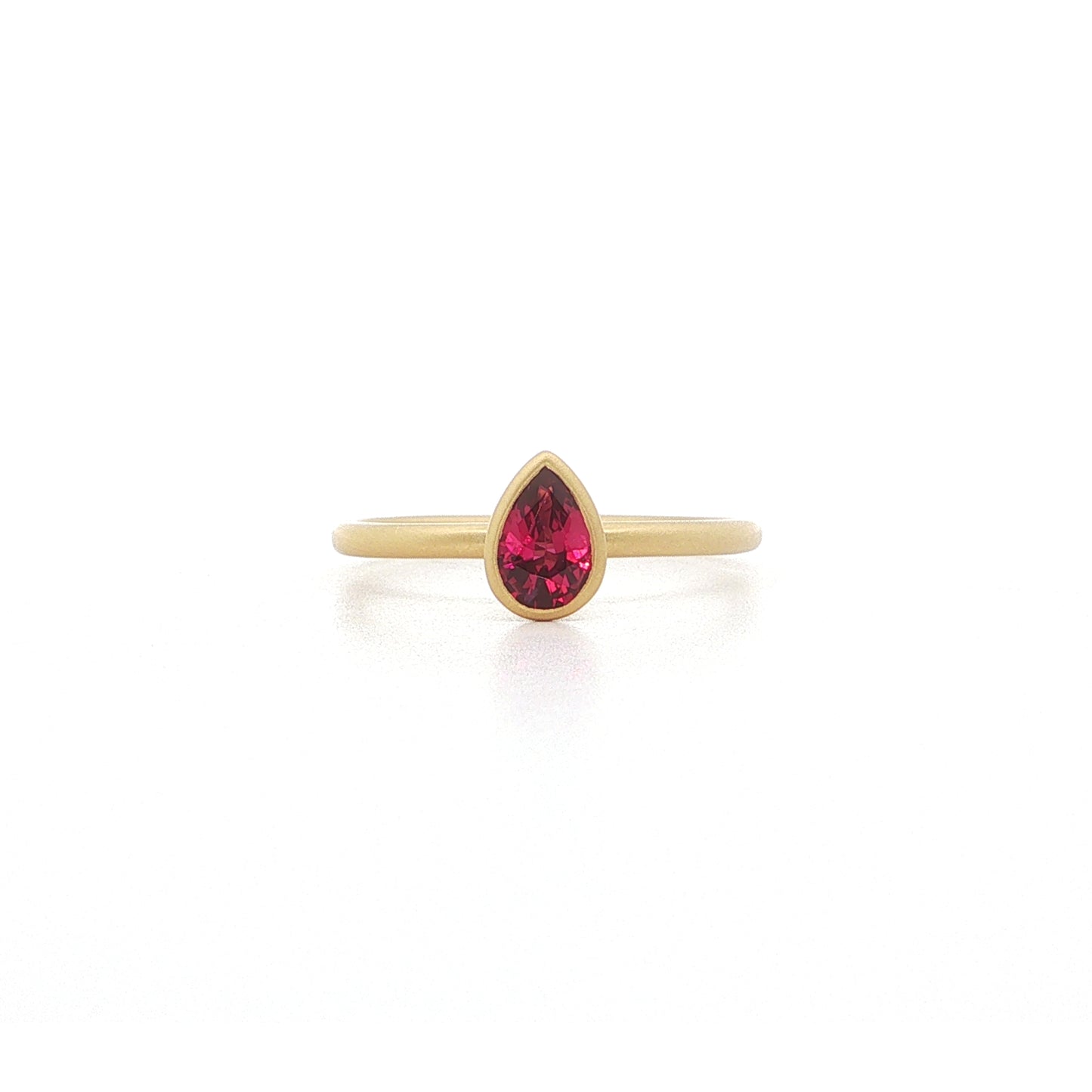Red Spinel Pear Shape Yumdrop Ring 0.54ct 18K Yellow Gold Size 7