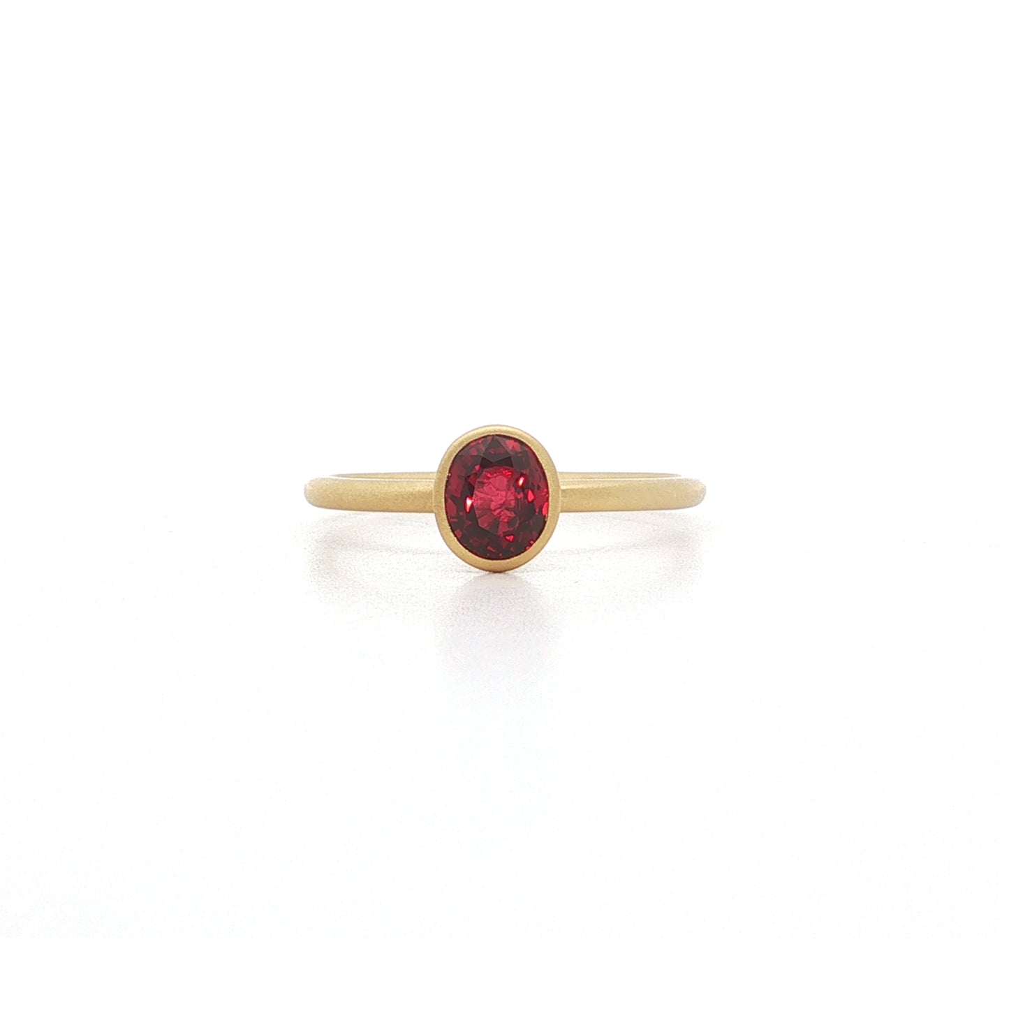 Red Spinel Oval Yumdrop Ring 0.88ct 18K Yellow Gold Size 7