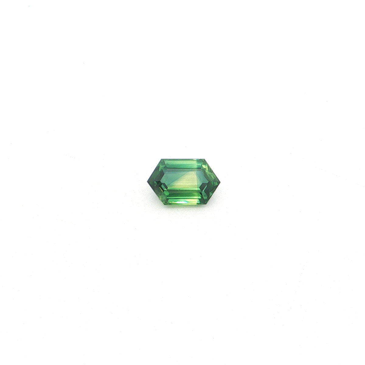 Bicolor Green Sapphire Hexagon 2.50ct (H) 10.06x6.38mm