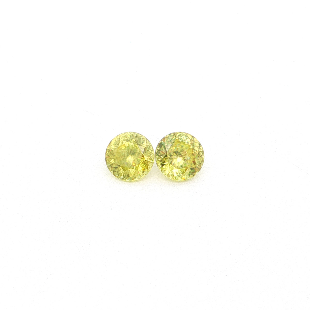 Zimbabwean Sphene Round Matched Pair 4.08ct (H) 7.7mm