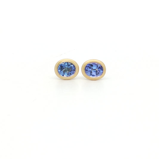 Tanzanite Oval Bezel Earring 0.95ct 18K Yellow Gold