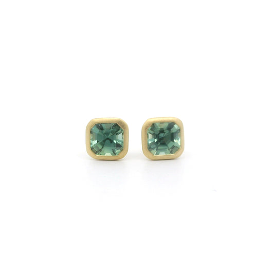 Teal Sapphire Asscher Bezel Earring 1.04ct 18K Yellow Gold