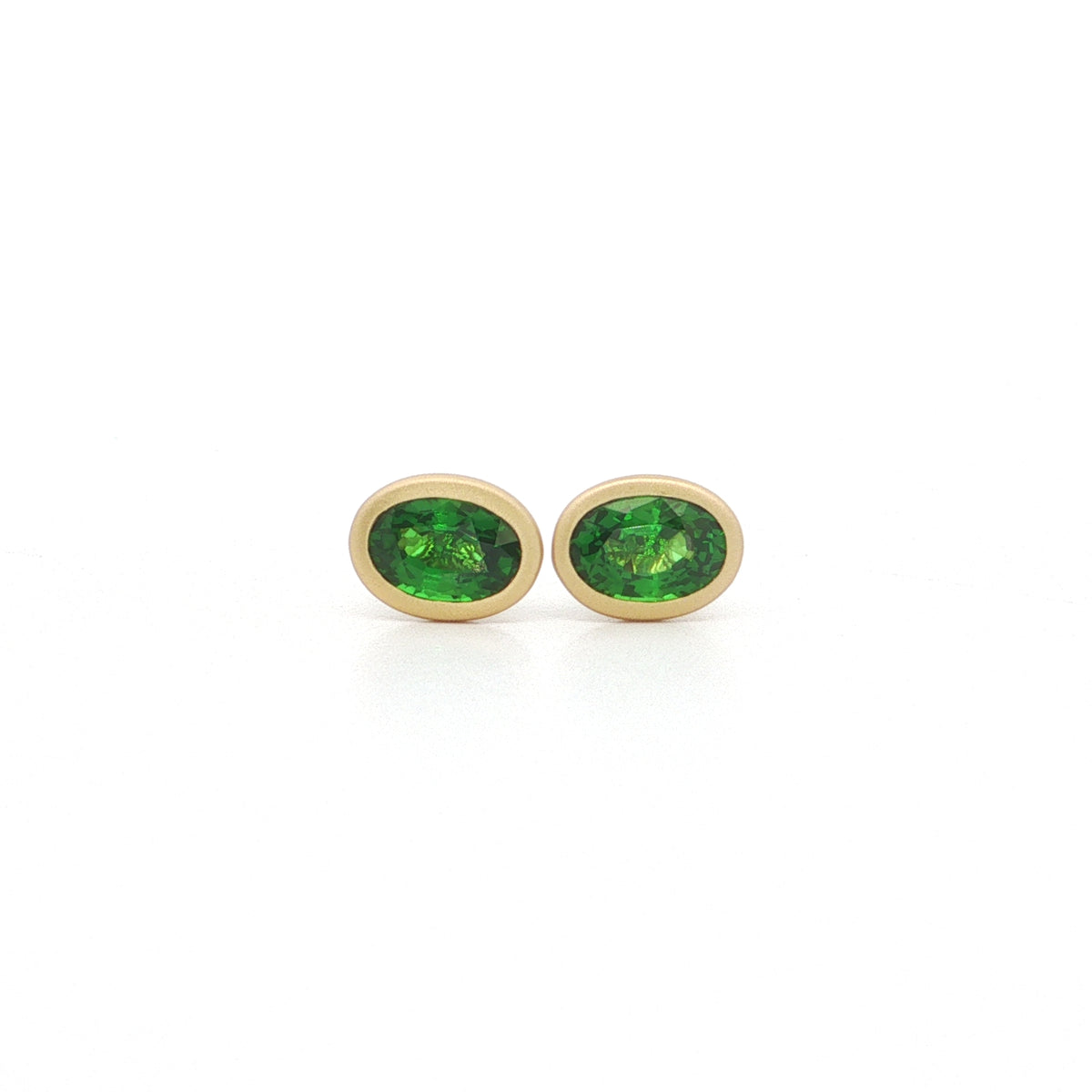 Tsavorite Garnet Oval Bezel Earring 1.14ct 18K Yellow Gold