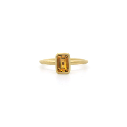 CIT EC YUM RI 0.58CT 18KY SZ6.5 KC9490