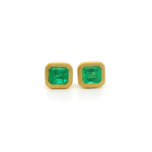 EM EC BZL ER 0.53CT 18KY KC91100