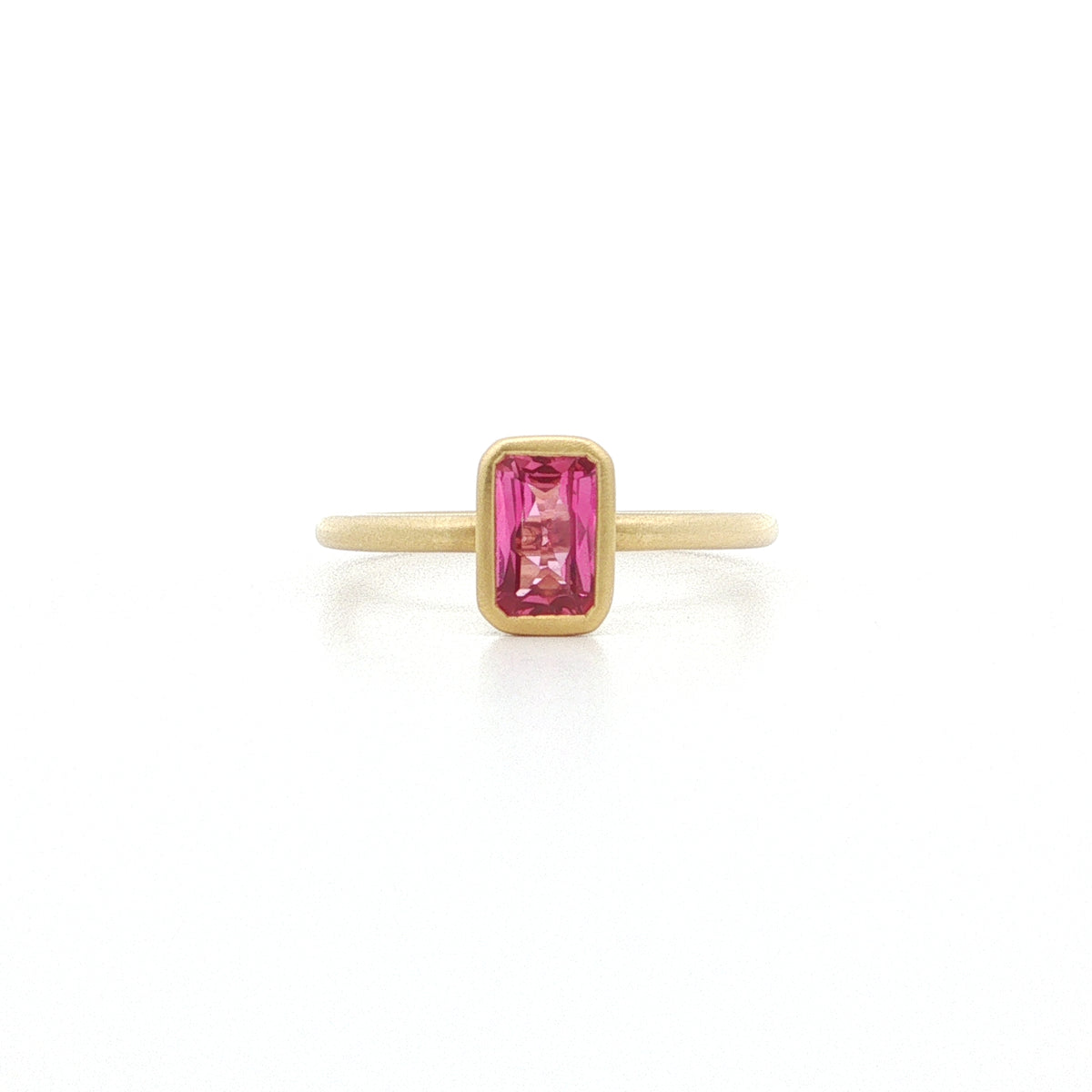 Pink Sapphire Emerald Cut Yumdrop Ring 0.79ct 18K Yellow Gold Size 6.5
