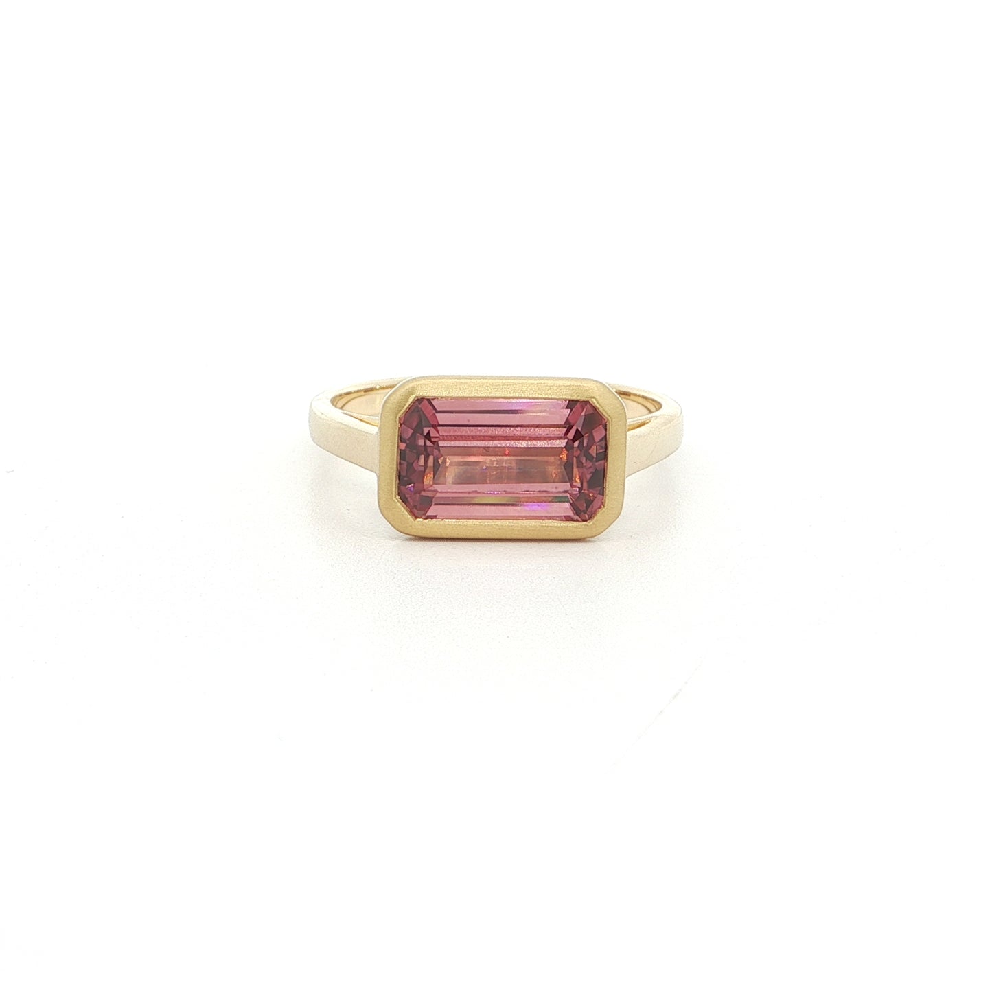 Zircon Emerald Cut Bezel Ring 3.43ct 18K Yellow Gold Size 7
