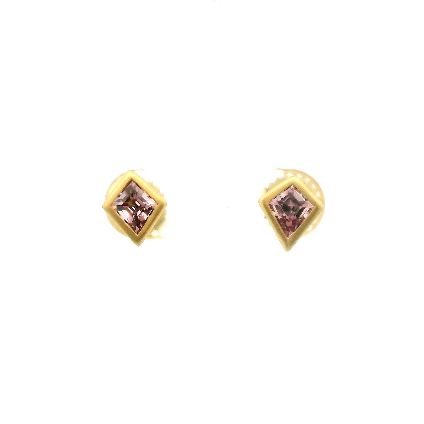MAL GN KI BZL ER 1.45CT 18KY KC9590