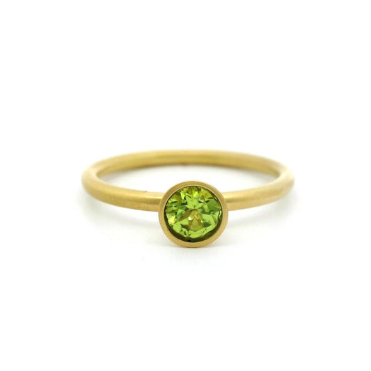 PT RD YUM RI 0.35CT 18KY SZ6.5 KC9590
