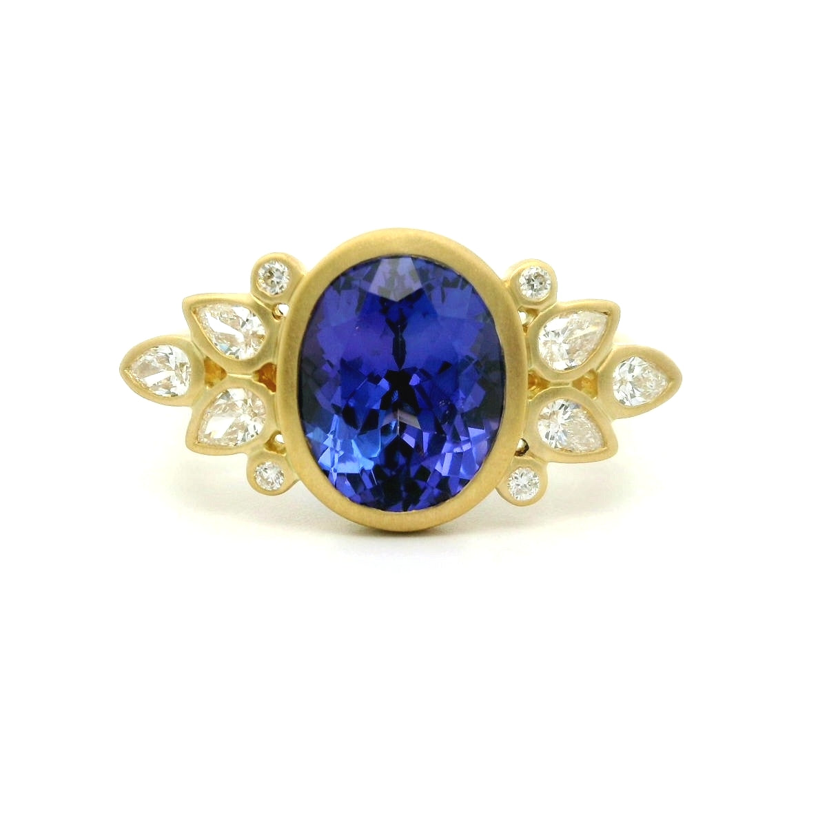 TZ OV BD RI 2.76/.31CT 18KY SZ7 KC93100