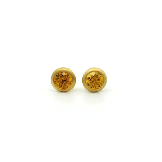 YSA RD BZL ER 0.49CT 18KY KC9350